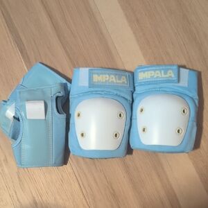 Impala Light Blue Protective Skate Pads Set